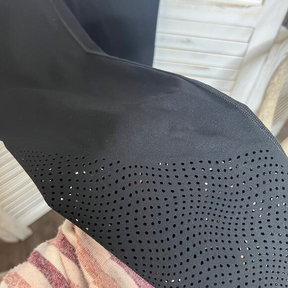 SPANX Women's M Shapewear Workout Legging Black Perforated Leg Seamless Waist - Picture 6 of 12